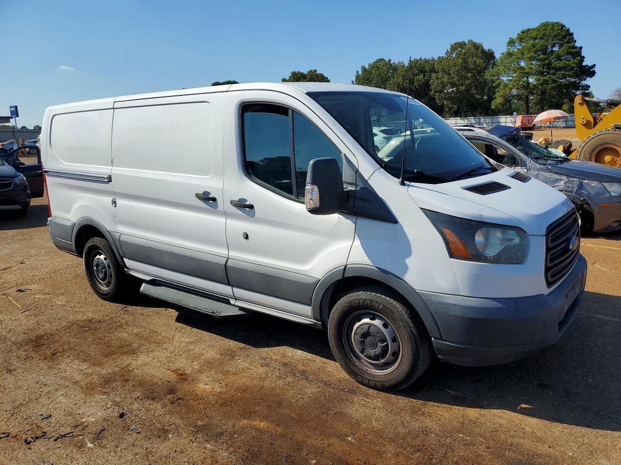 2017 Ford Transit T-250 - Фото 4