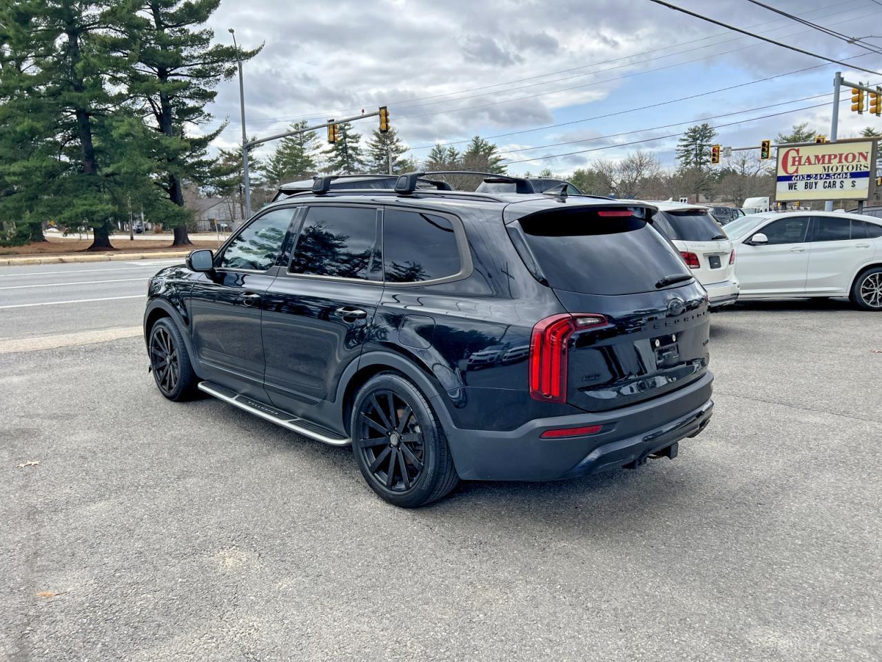 2021 Kia Telluride Sx - Фото 3