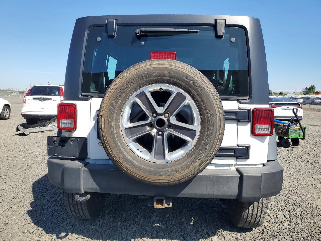2014 Jeep Wrangler Unlimited Sport - Фото 6