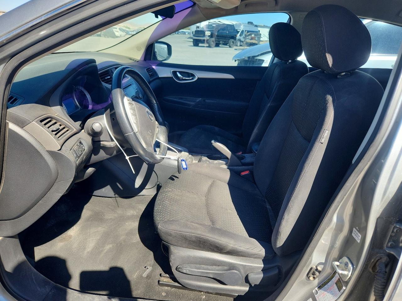 2013 Nissan Sentra S - Image 7