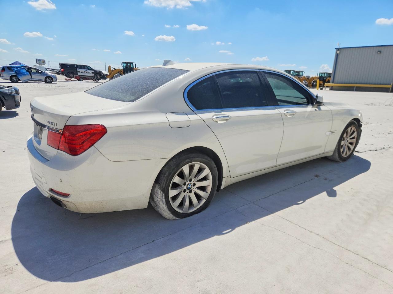 2009 BMW 750 I - Image 3