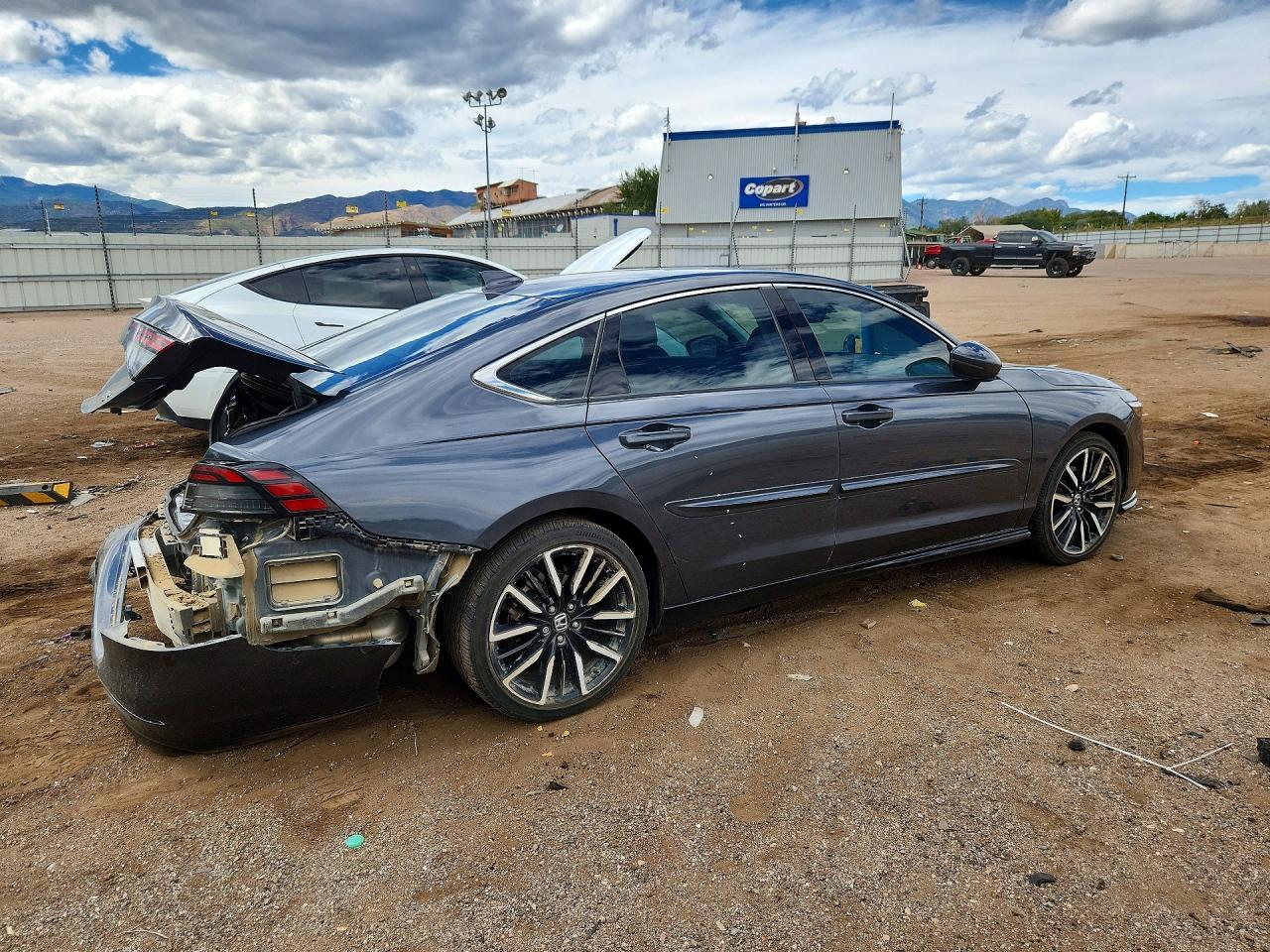 2024 Honda Accord Touring Hybrid - Фото 3