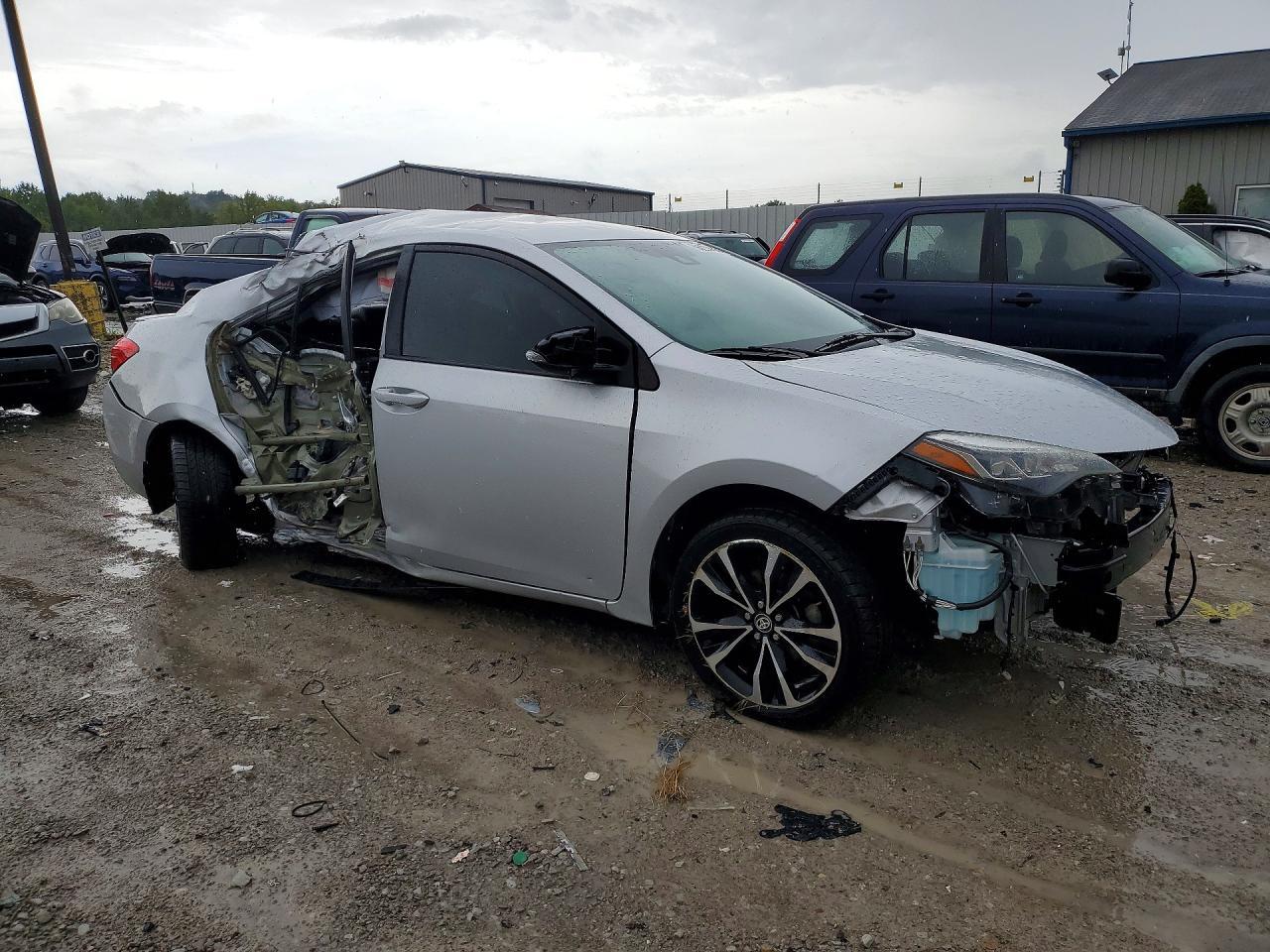 2019 Toyota Corolla Se - Image 4