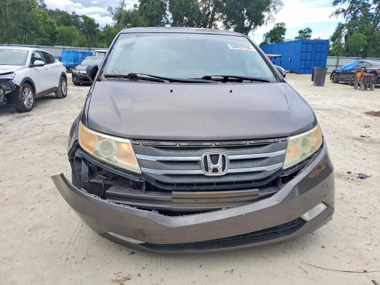2011 Honda Odyssey Touring - Фото 5