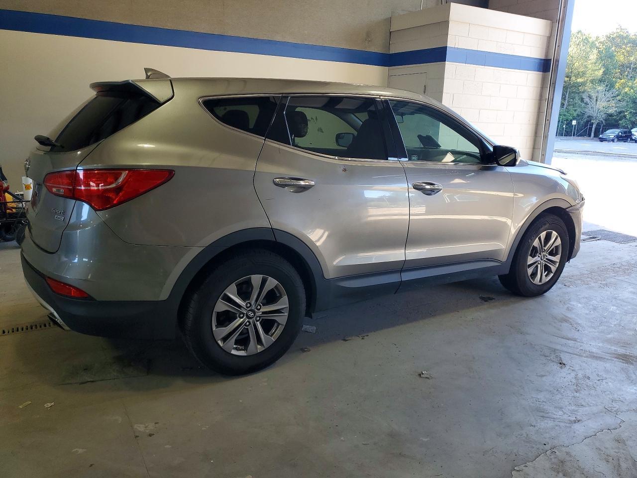 2016 Hyundai Santa Fe Sport 2.4L - Фото 3