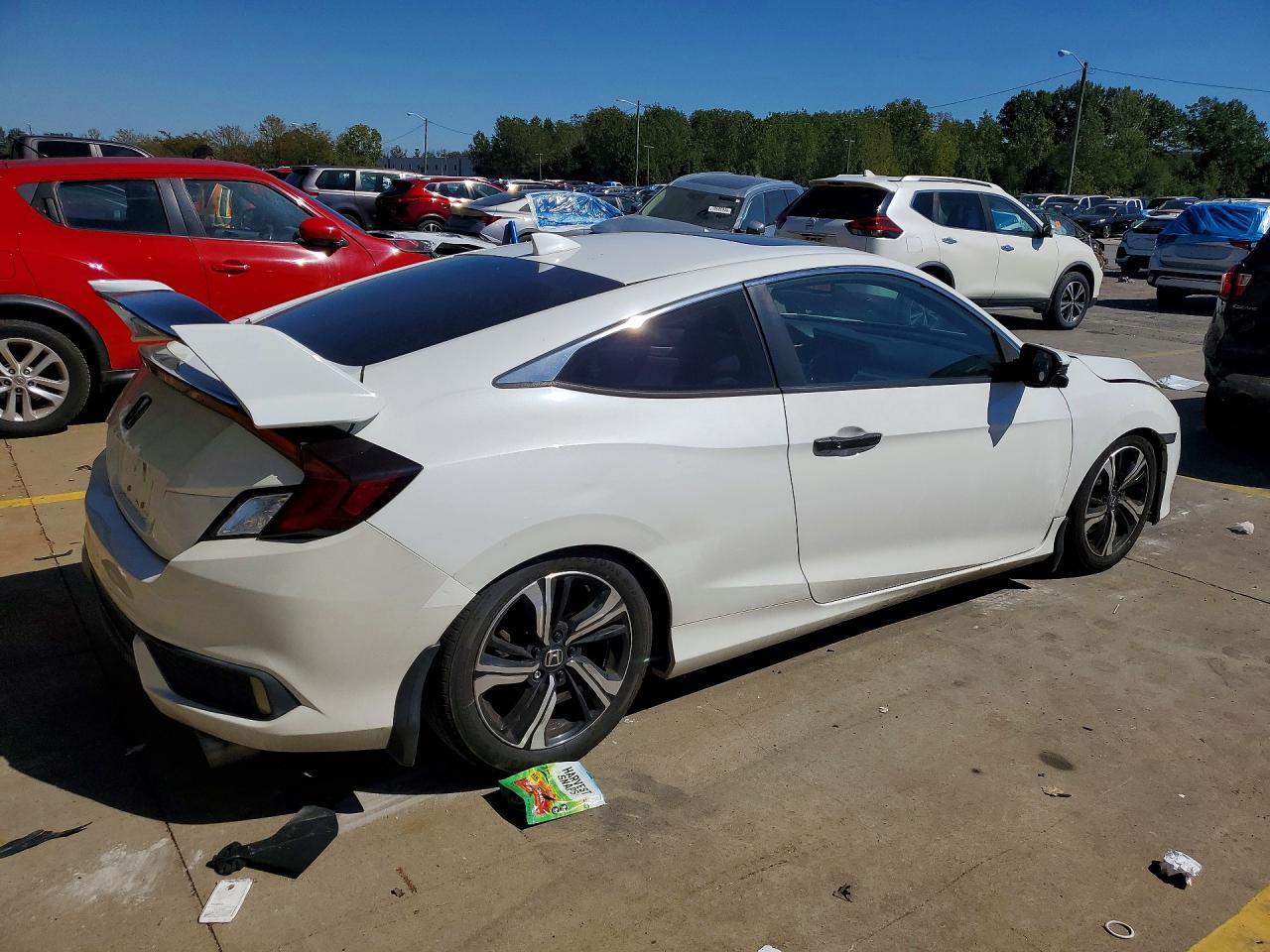 2016 Honda Civic Touring - Фото 3