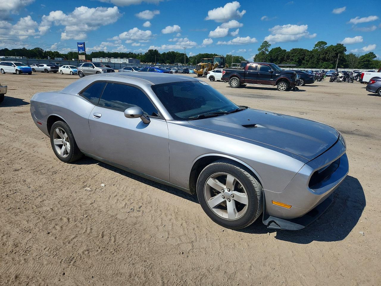 2011 Dodge Challenger - Фото 4