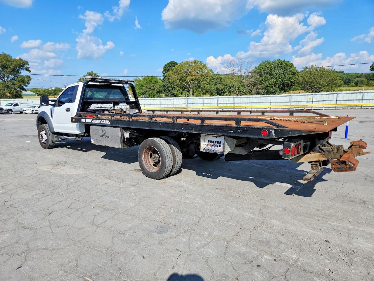 2019 Ford F550 Super Duty - Фото 2