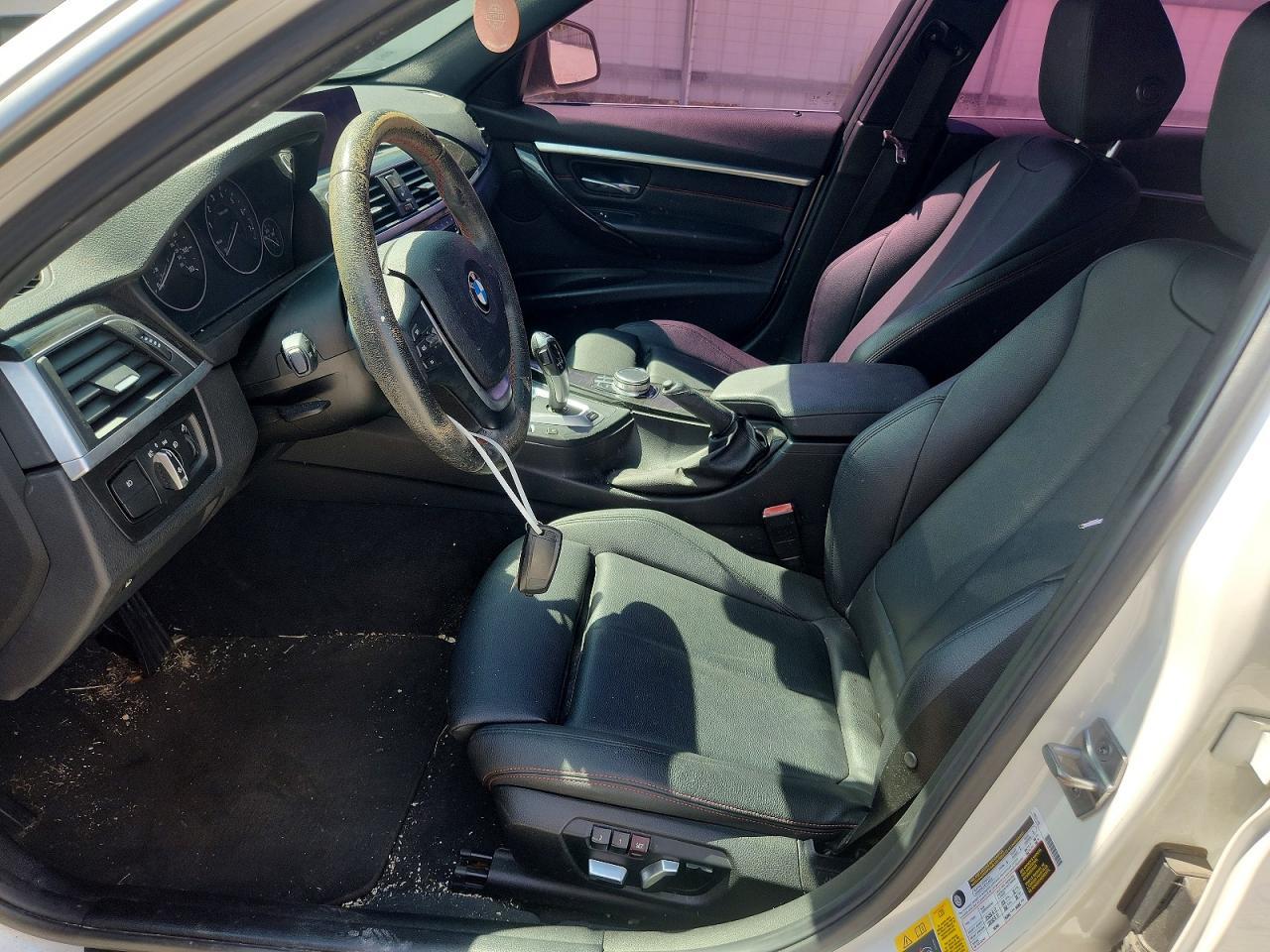 2017 BMW 330E - Фото 7