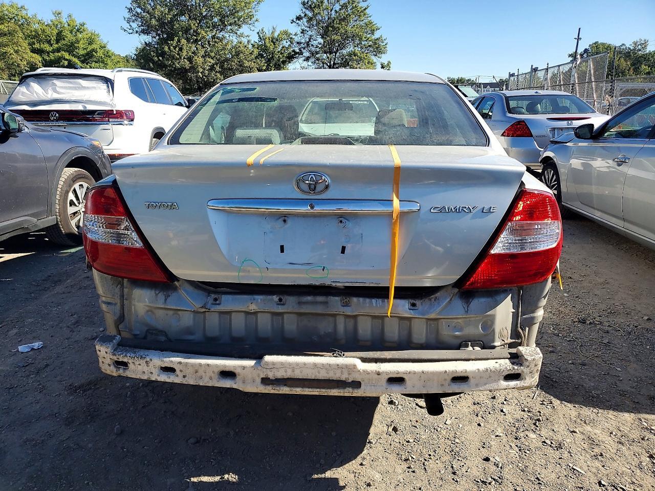 2003 Toyota Camry Le - Image 6