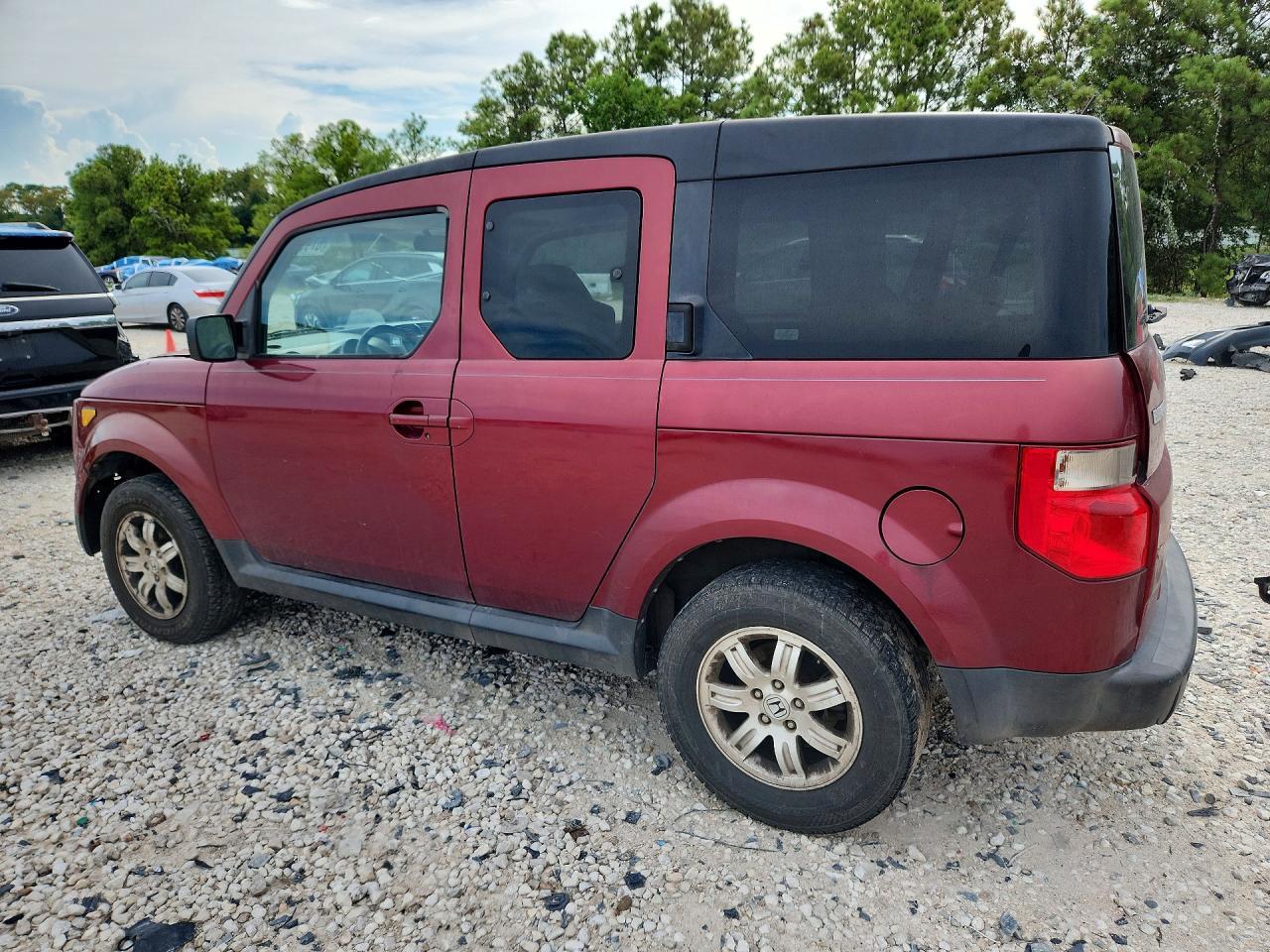 2007 Honda Element Ex - Image 2