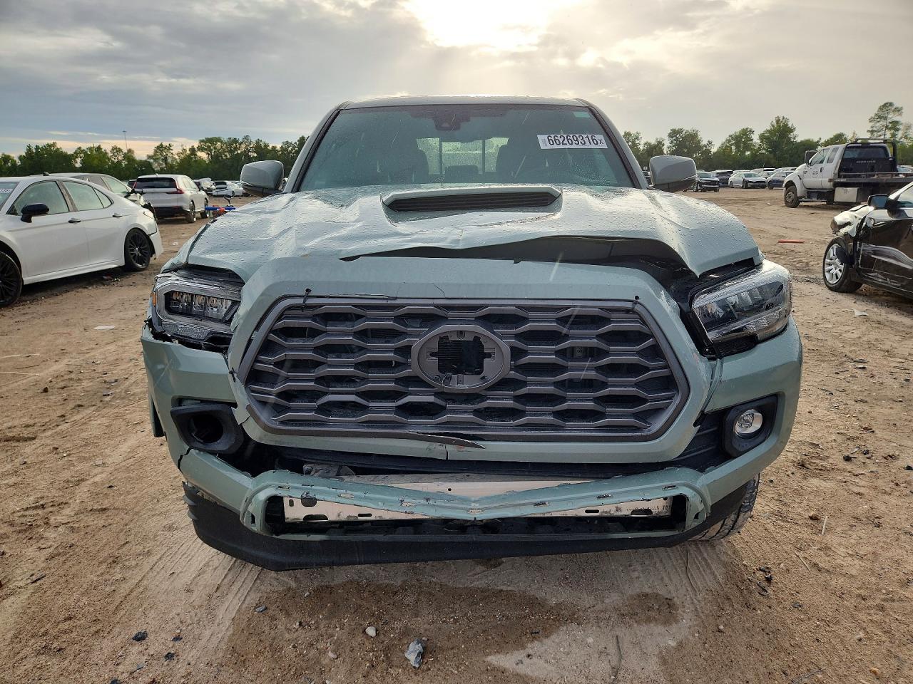 2022 Toyota Tacoma Double Cab - Фото 5