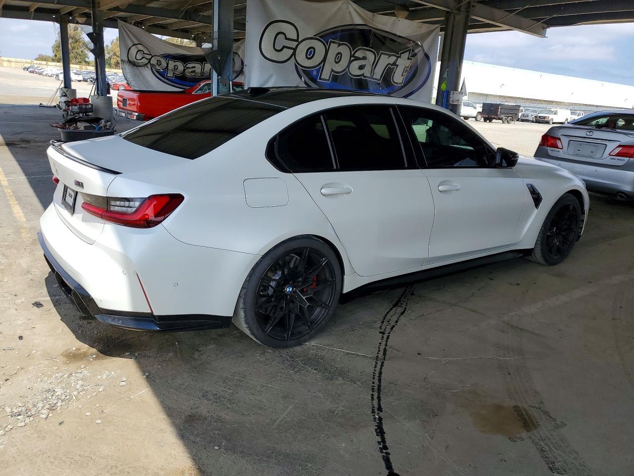 2024 BMW M3 Competition - Фото 3