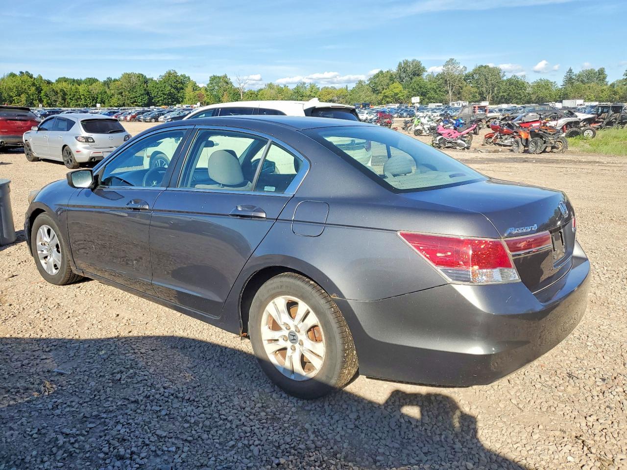 2011 Honda Accord Lxp - Фото 2
