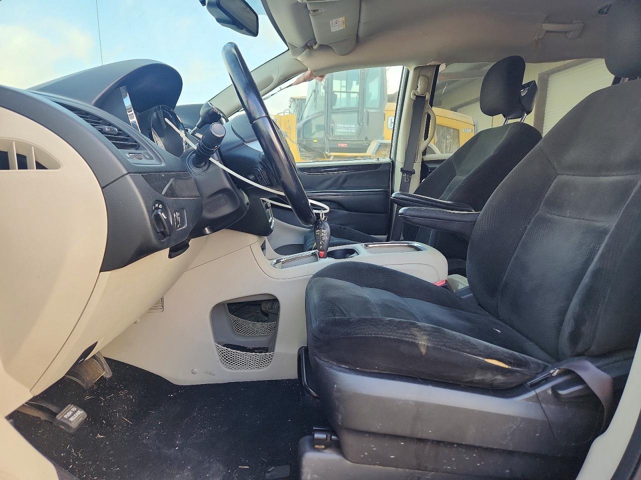 2015 Dodge Grand Caravan Sxt - Image 7
