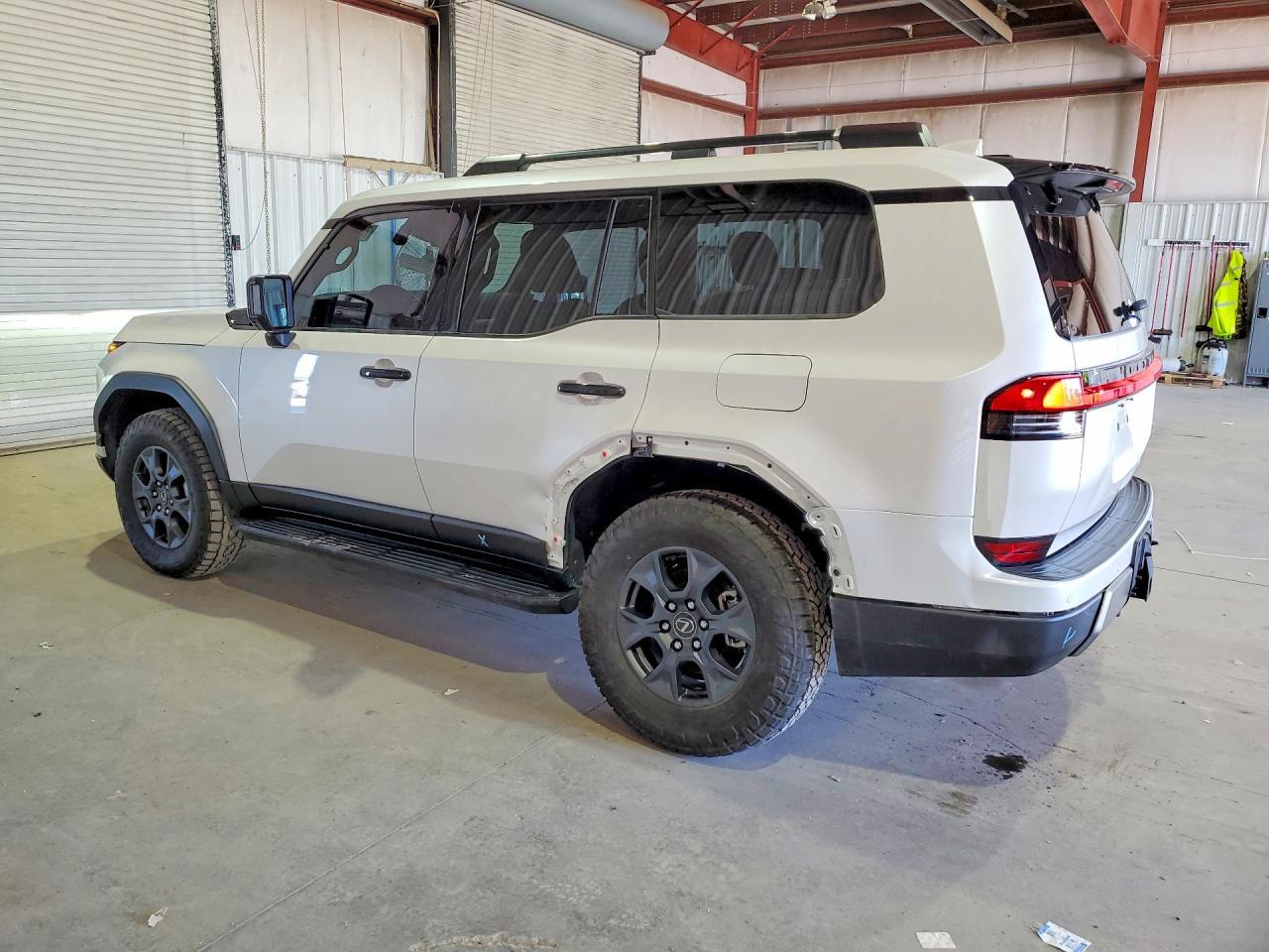 2024 Lexus Gx 550 Overtrail+ - Фото 2