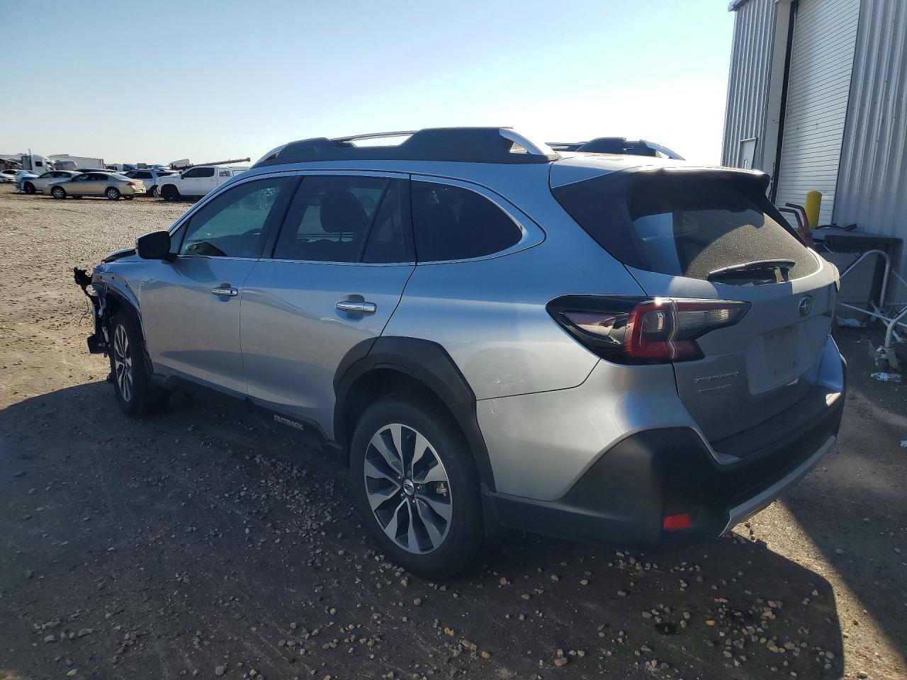 2024 Subaru Outback Touring - Image 2