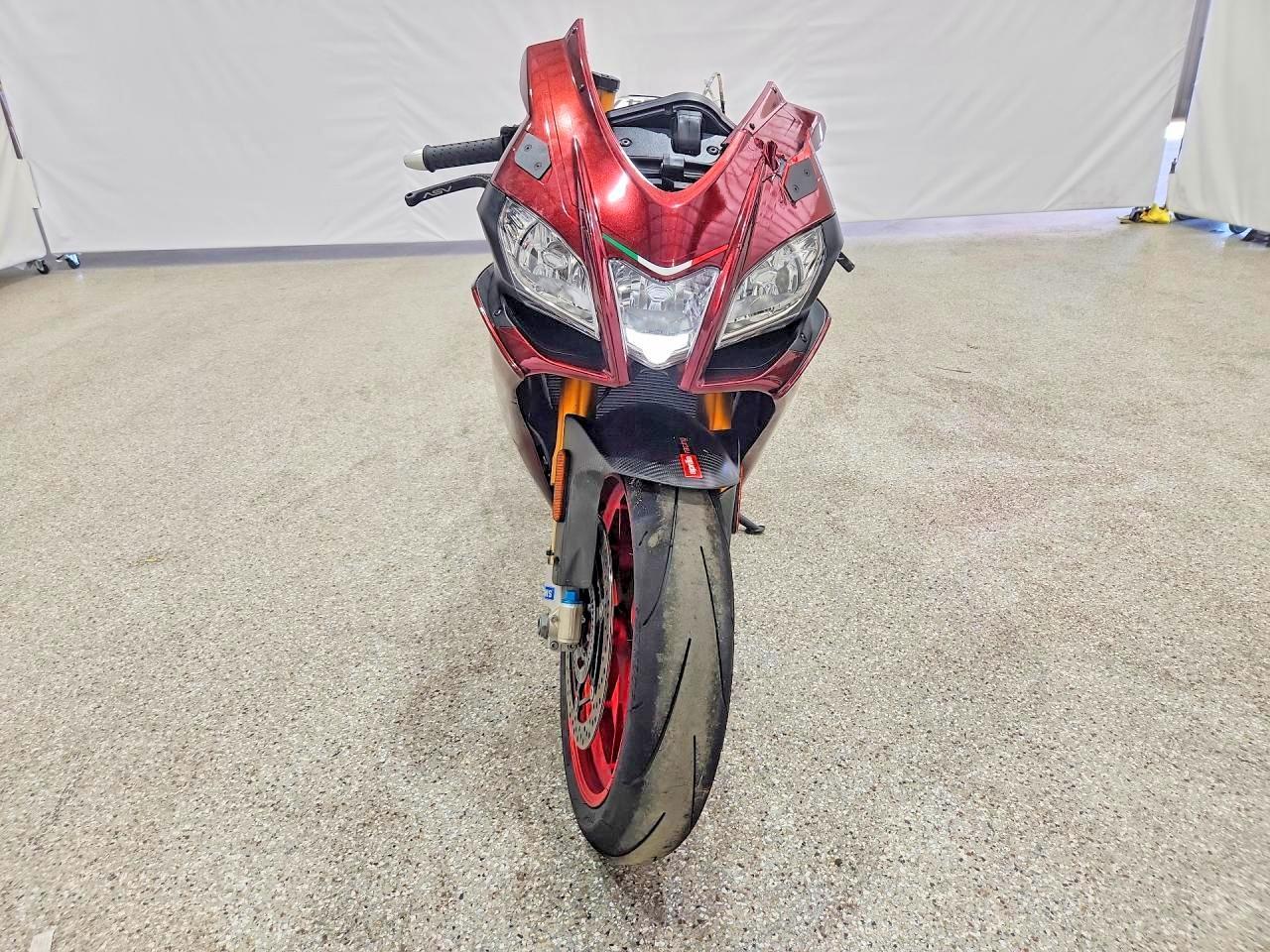 2016 Aprilia Rsv4 Rf - Фото 2