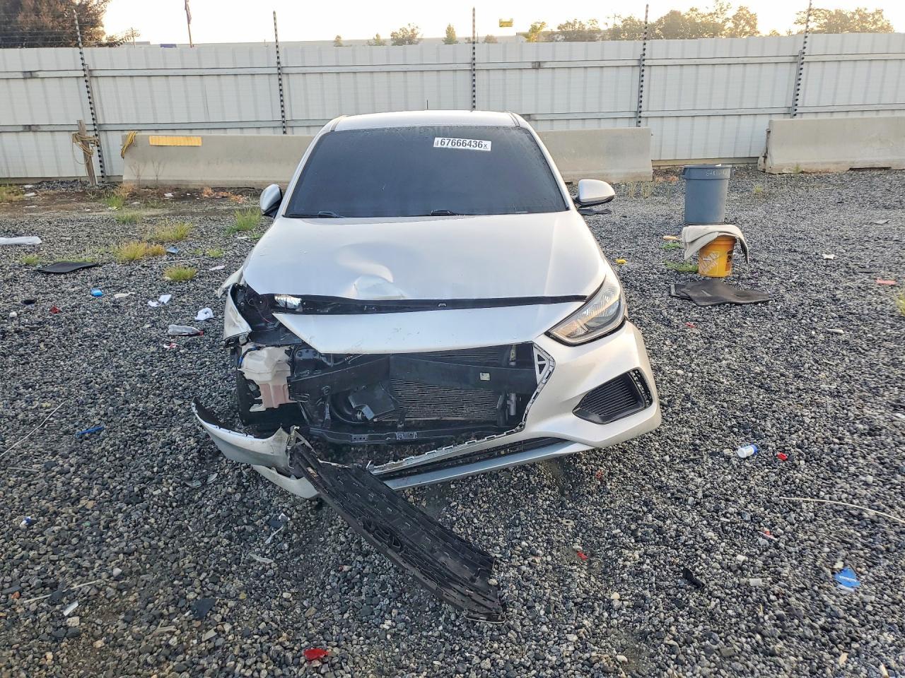 2019 Hyundai Accent Se - Image 5