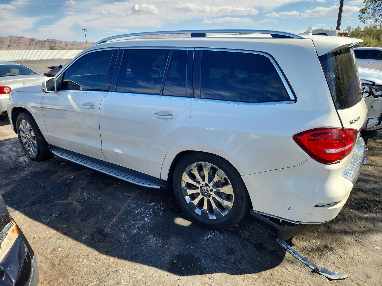 2017 Mercedes-Benz Gls 450 4Matic - Фото 2