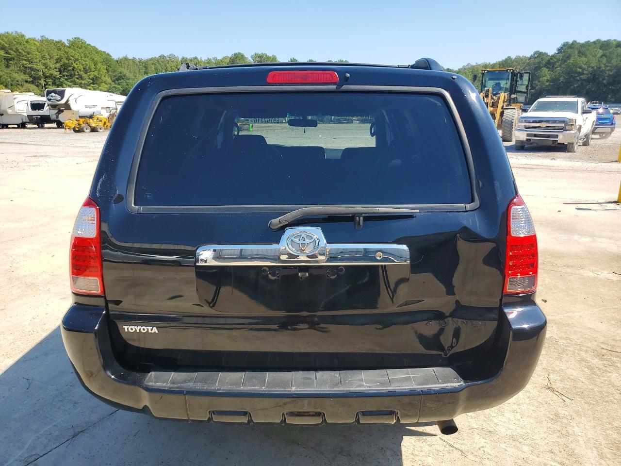 2007 Toyota 4Runner Sr5 - Image 6
