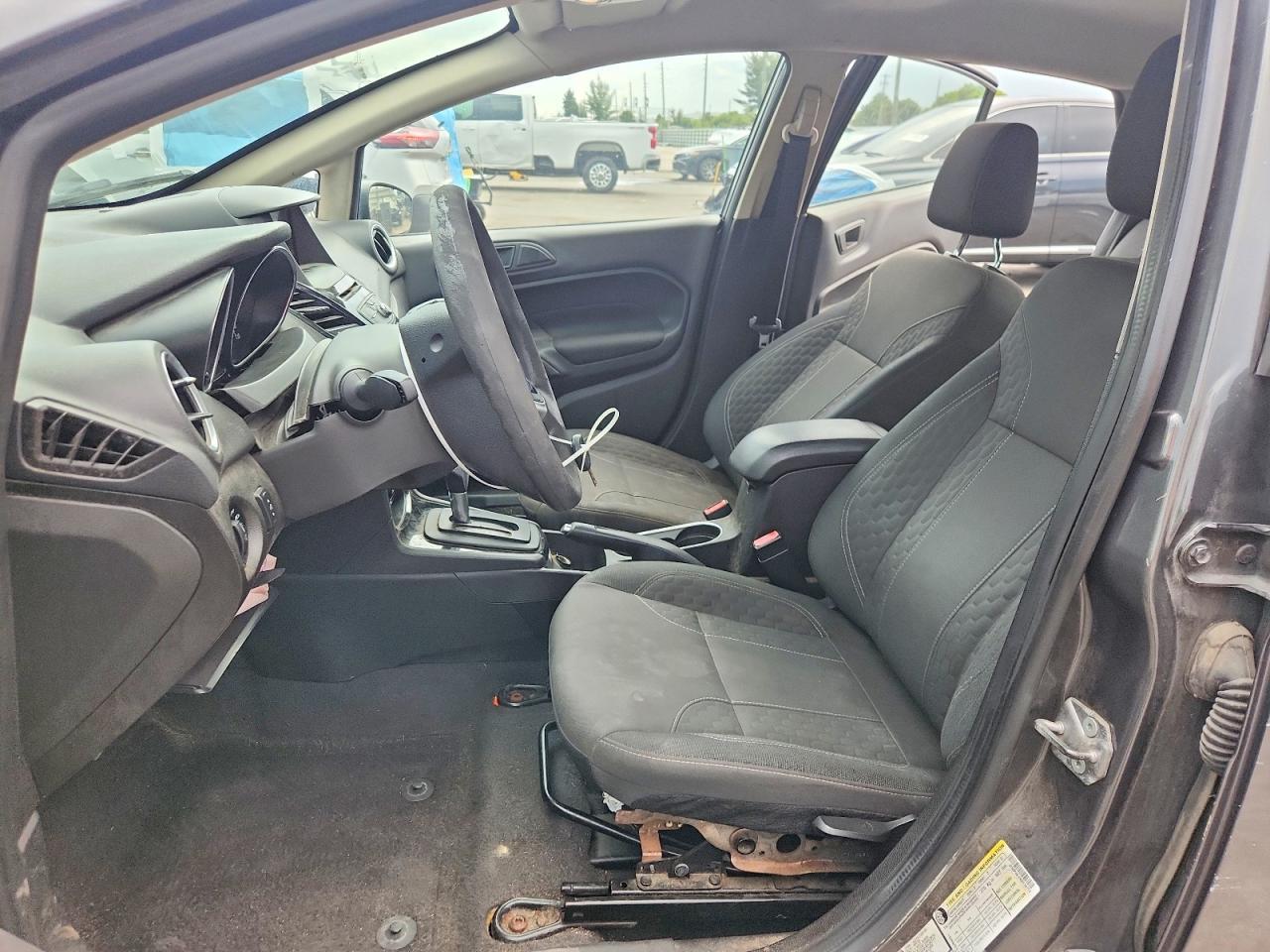 2019 Ford Fiesta Se - Image 7