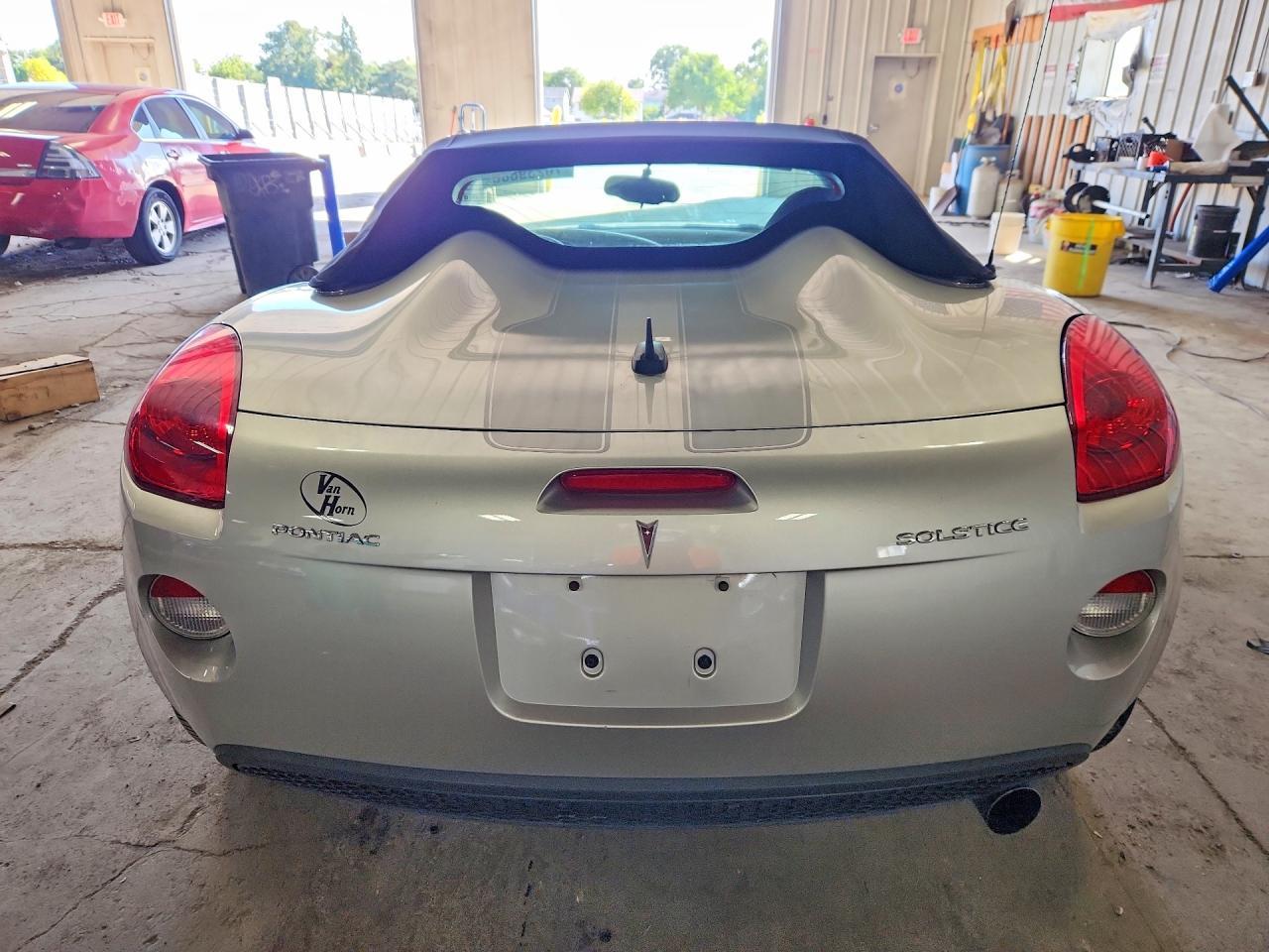 2009 Pontiac Solstice - Фото 6