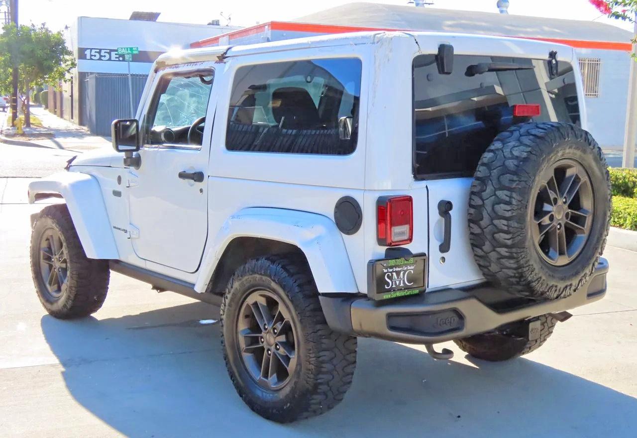 2016 Jeep Wrangler Sahara - Фото 4