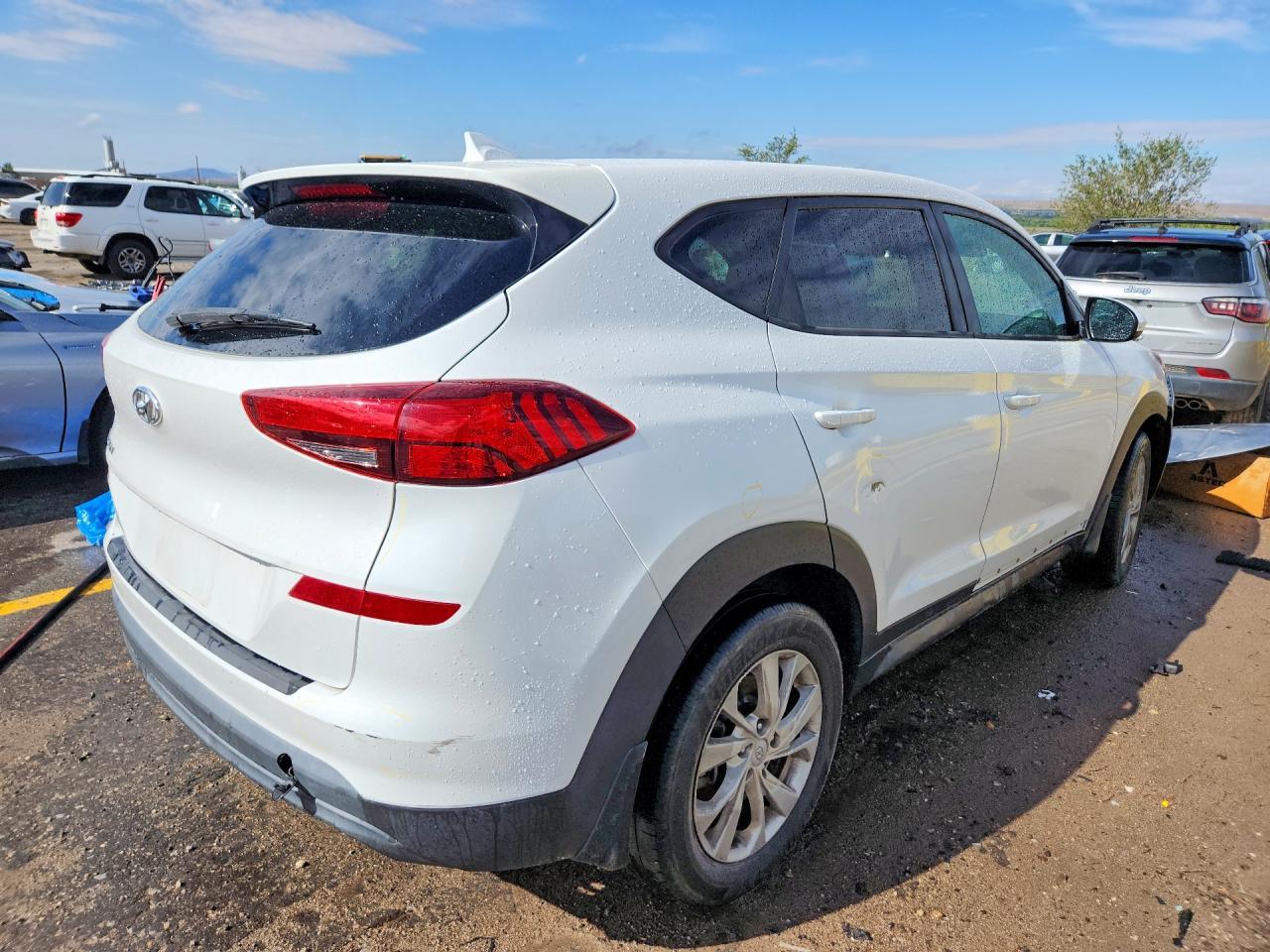 2021 Hyundai Tucson Se - Фото 3