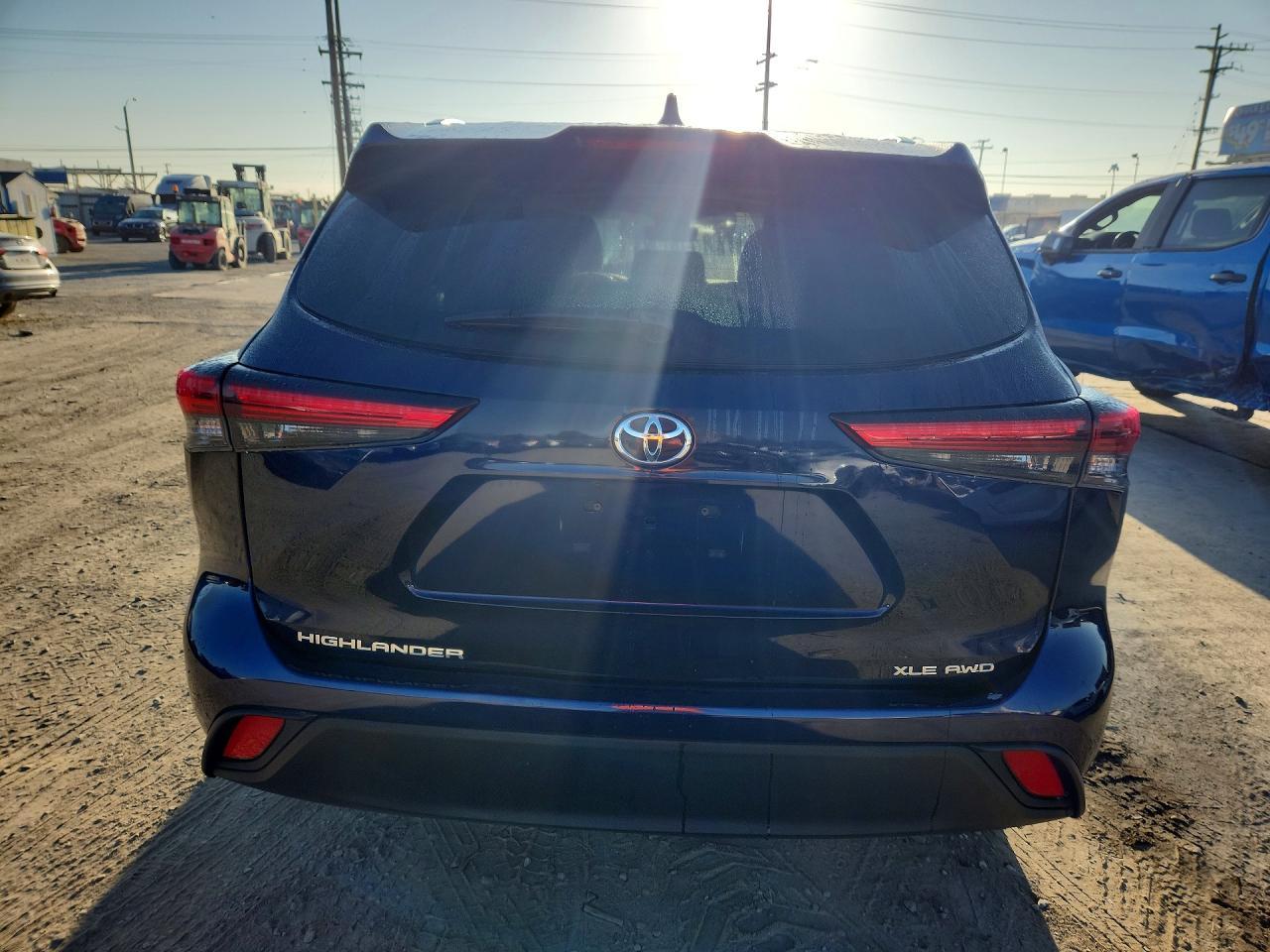 2021 Toyota Highlander Xle - Фото 6