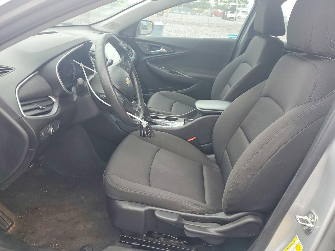 2020 Chevrolet Malibu Ls - Фото 7