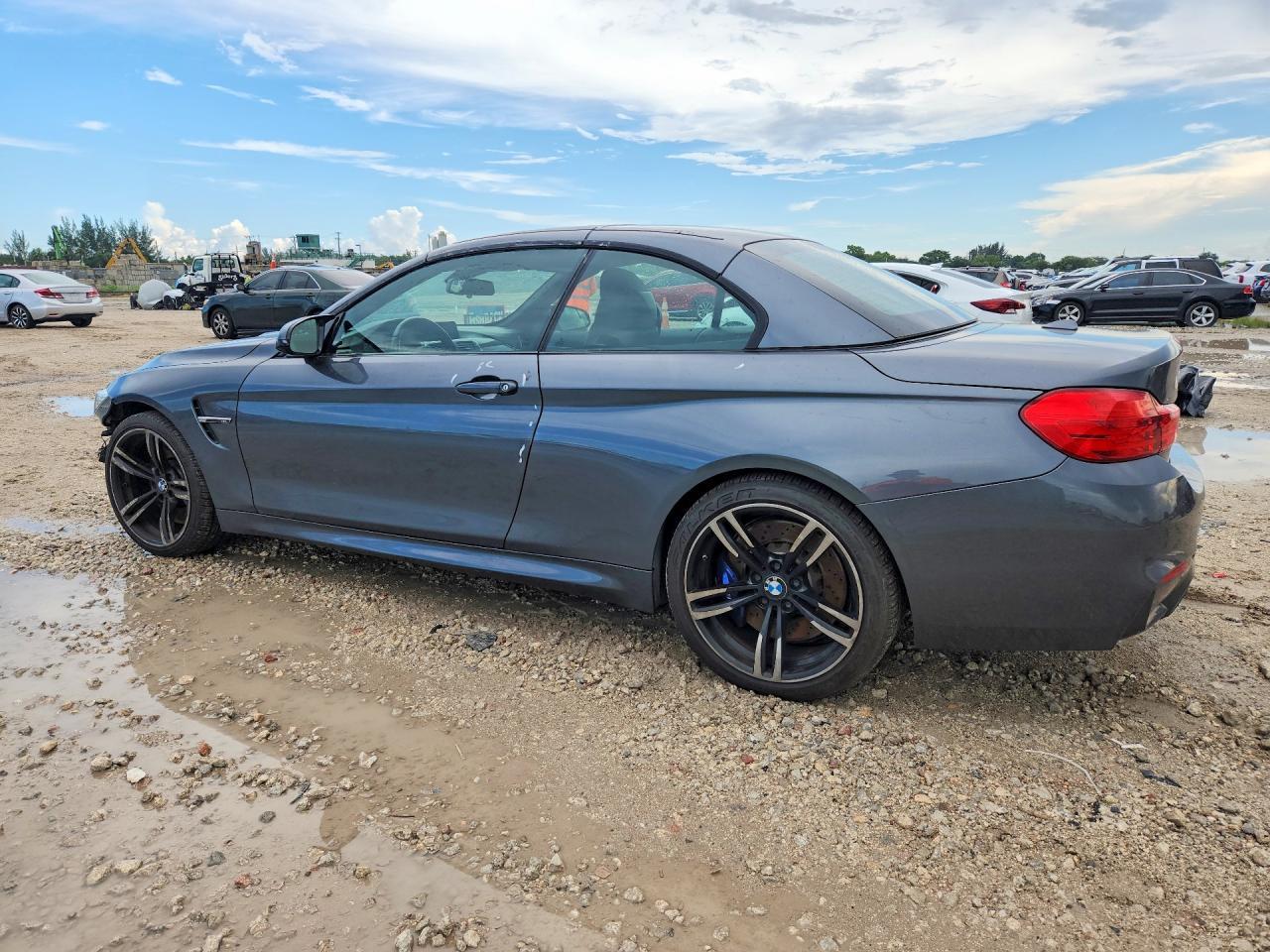 2017 BMW M4 - Фото 2