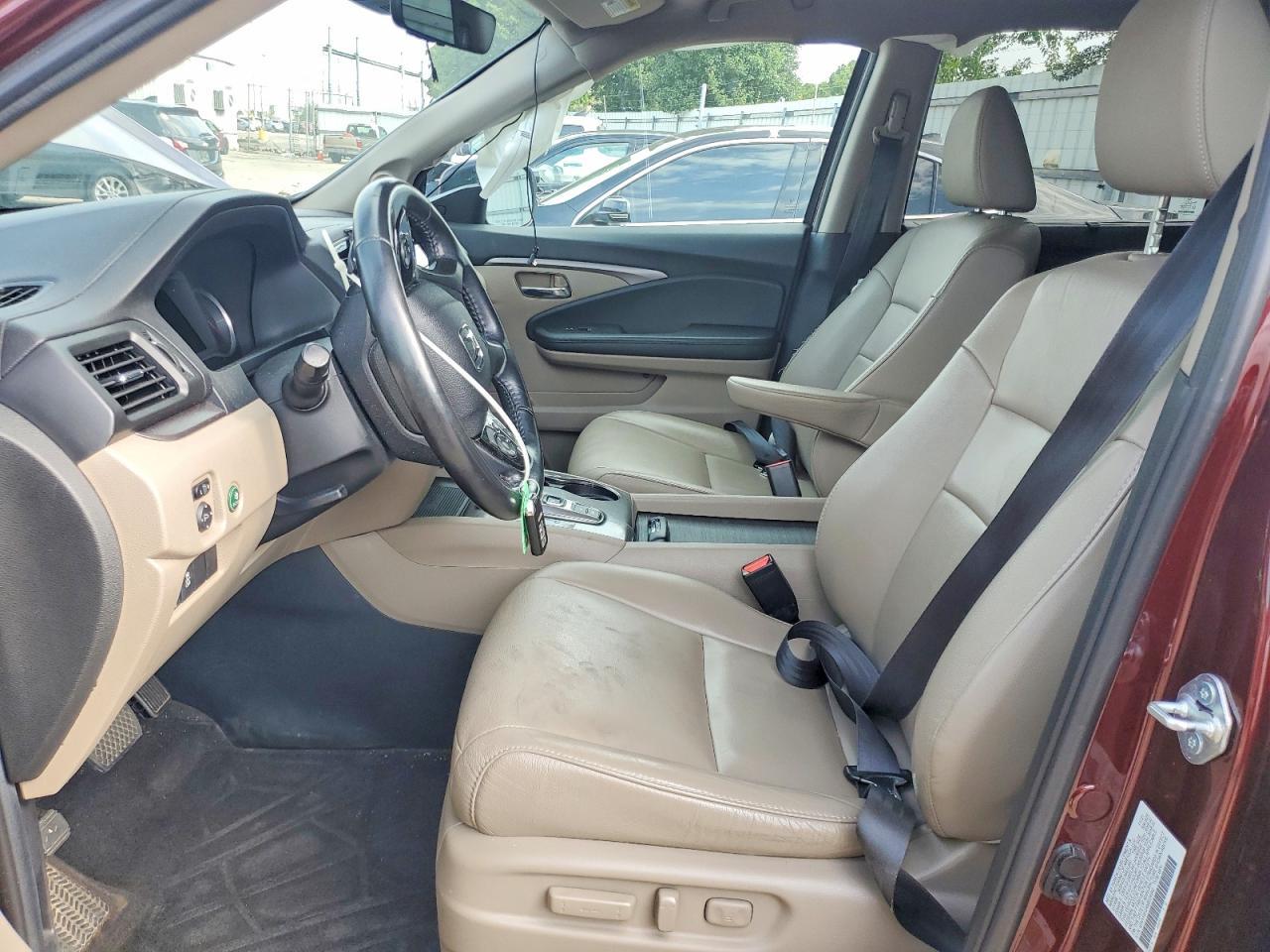 2022 Honda Pilot Se - Фото 7