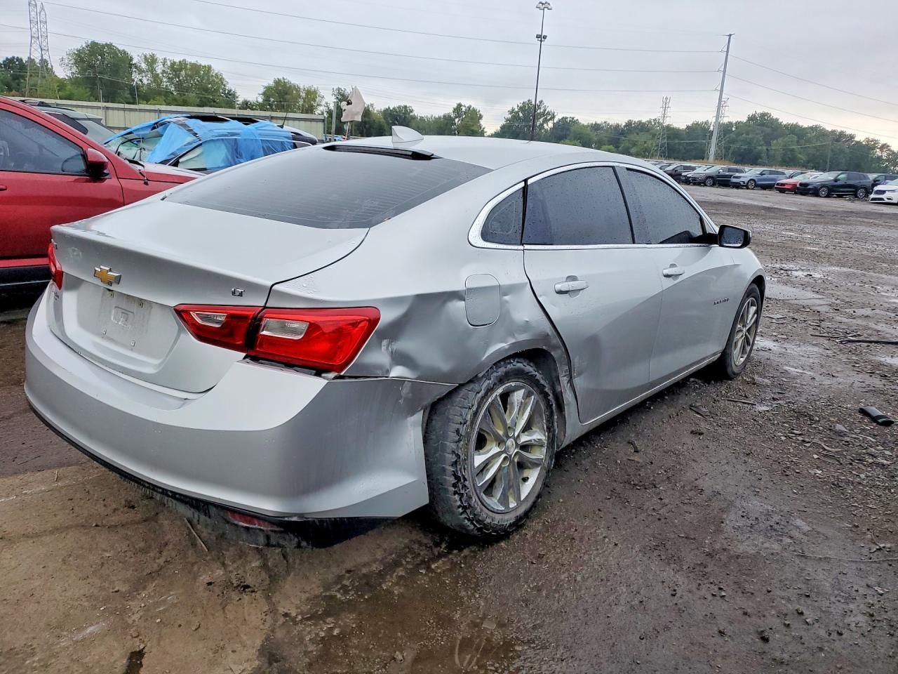 2017 Chevrolet Malibu Lt - Фото 3