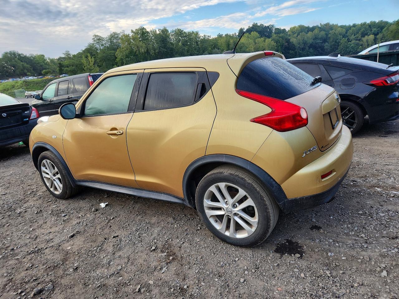 2013 Nissan Juke S - Фото 2