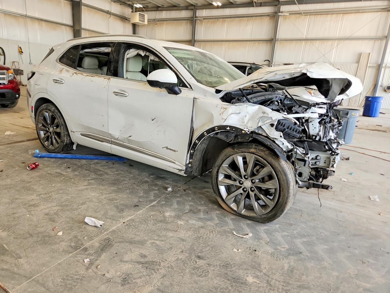 2021 Buick Envision Avenir - Image 4