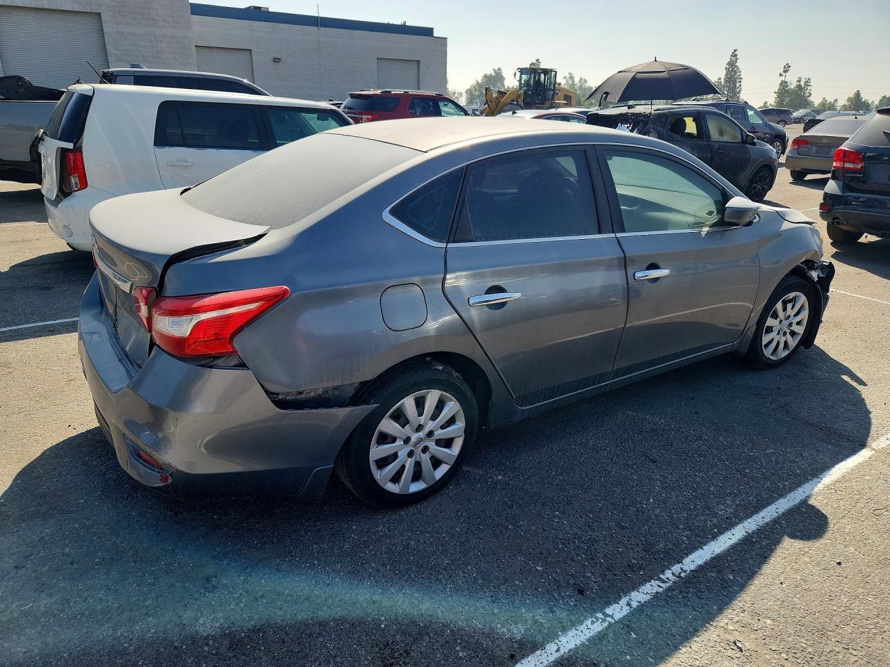2016 Nissan Sentra S - Image 3