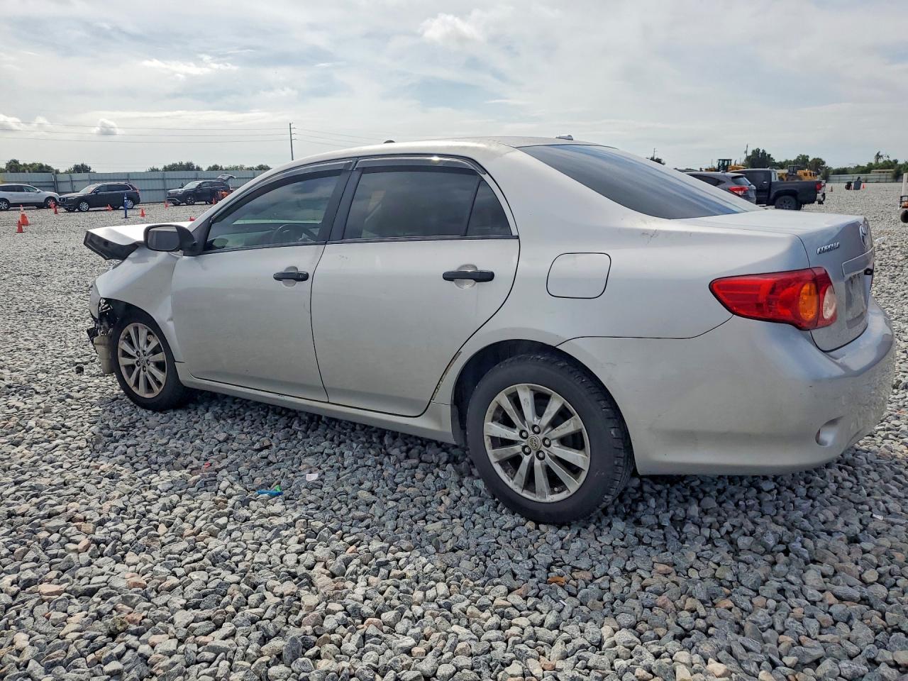 2009 Toyota Corolla Le - Фото 2
