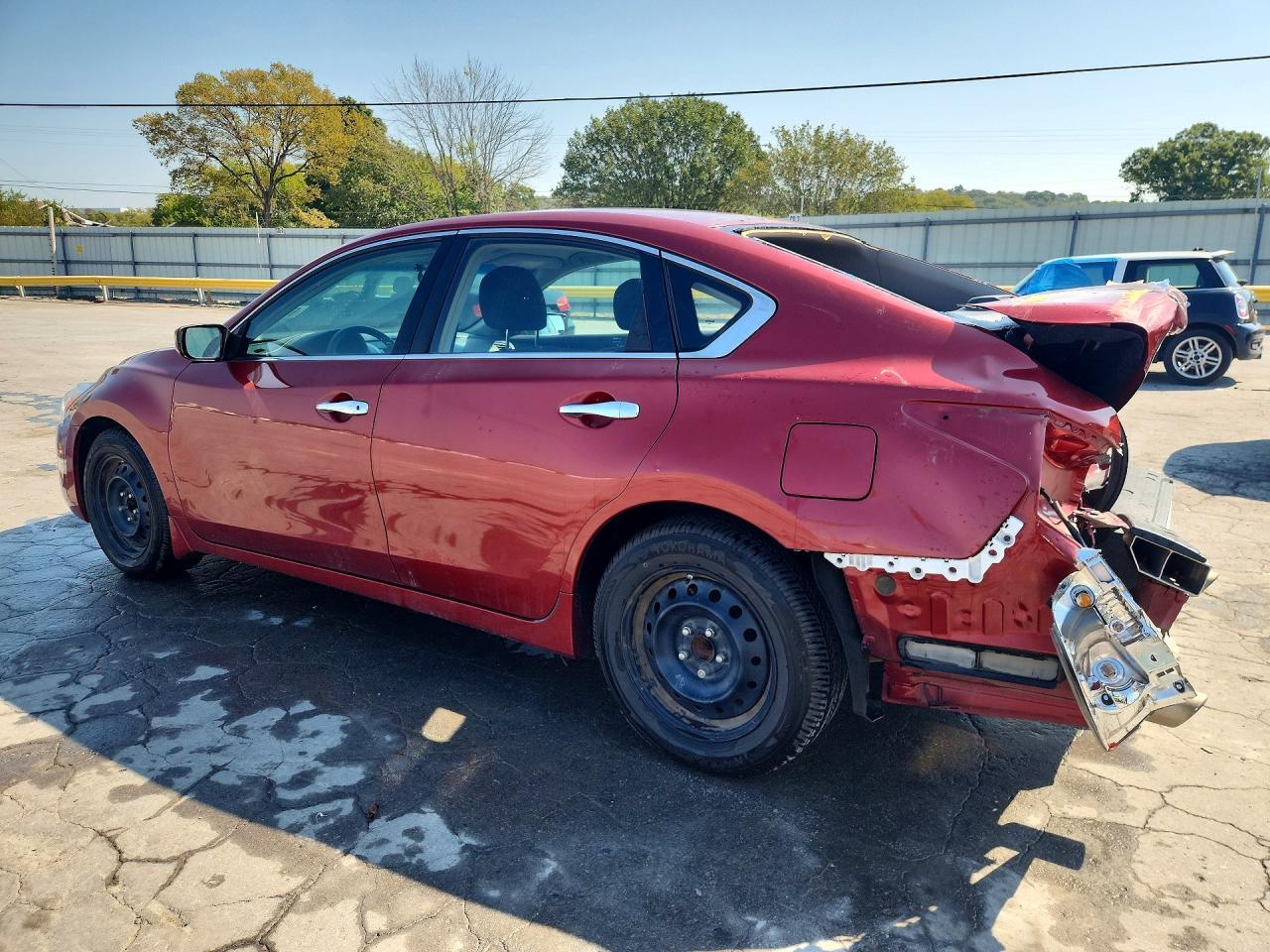 2013 Nissan Altima 2.5 - Image 2
