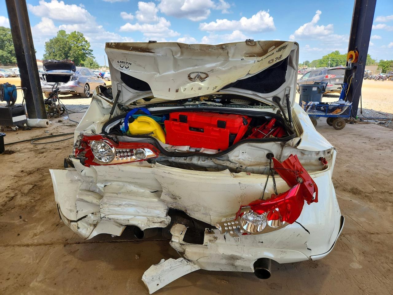 2005 Infiniti G35 Base - Image 6