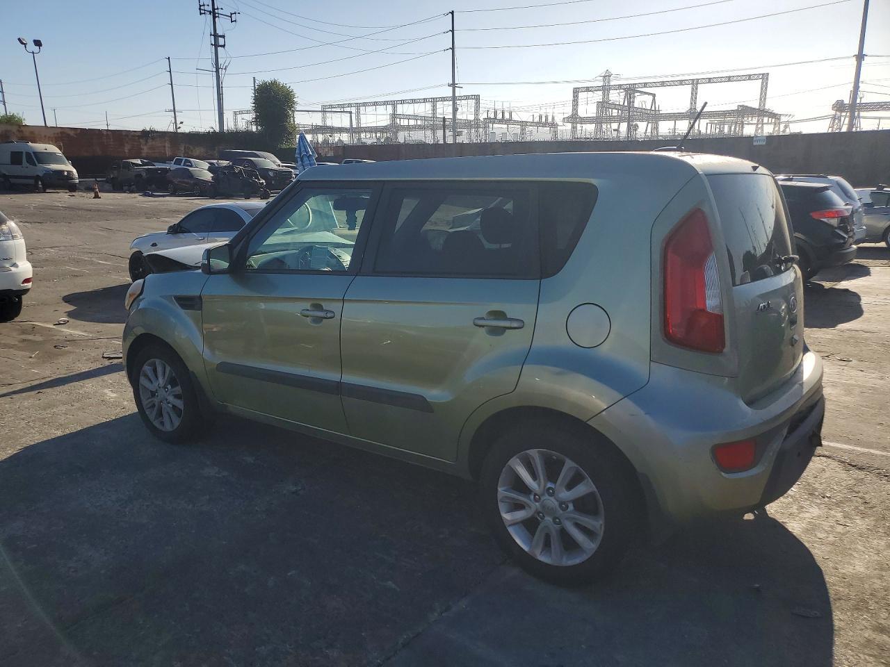 2012 Kia Soul + - Image 2
