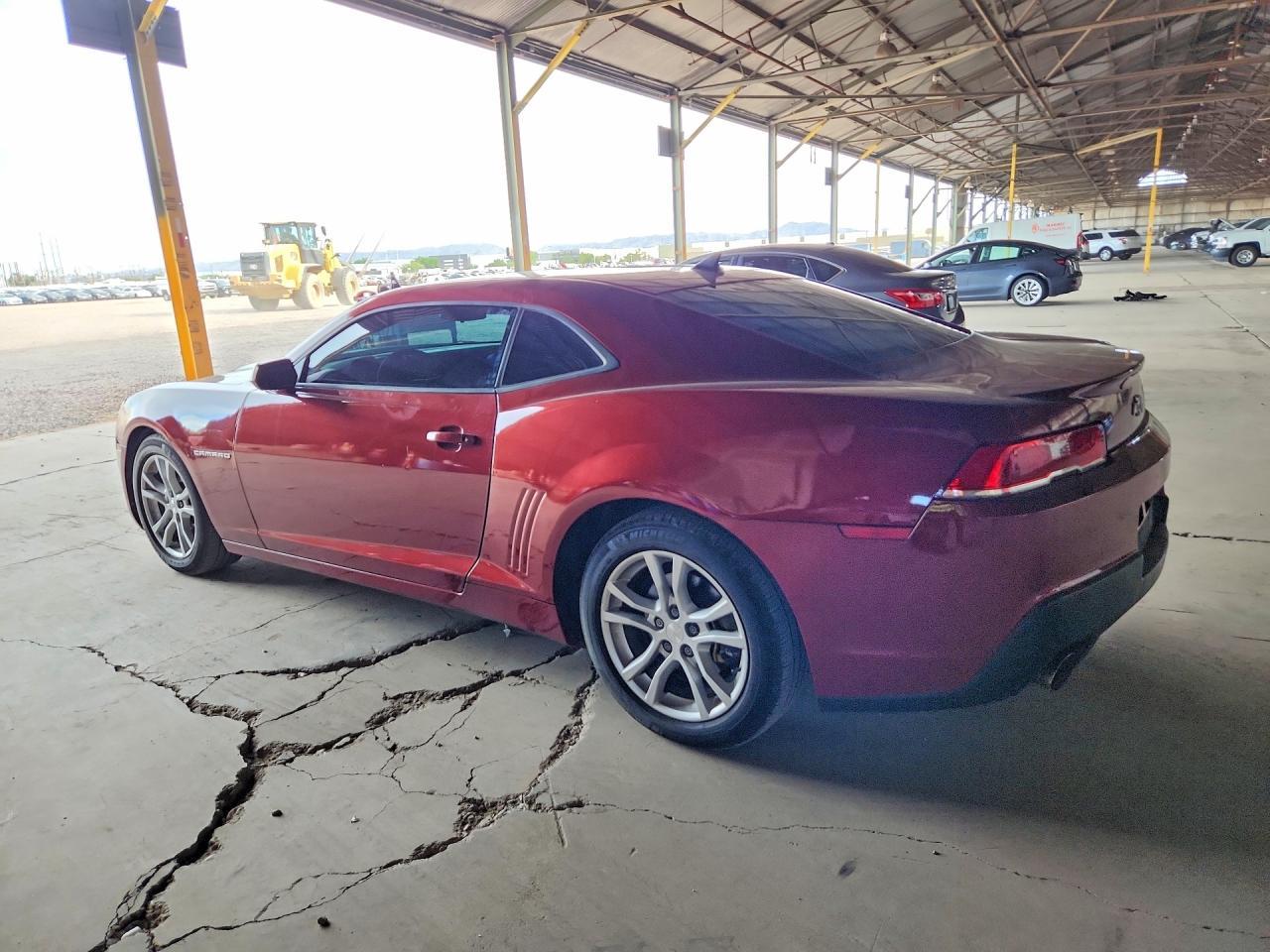 2014 Chevrolet Camaro Ls - Фото 2