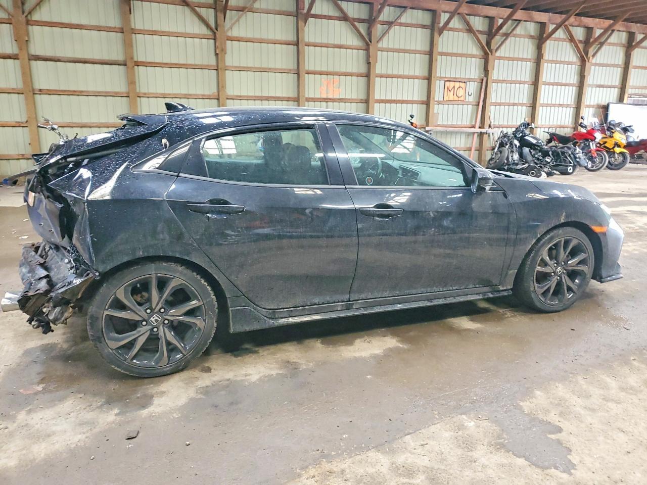 2018 Honda Civic Sport - Фото 3