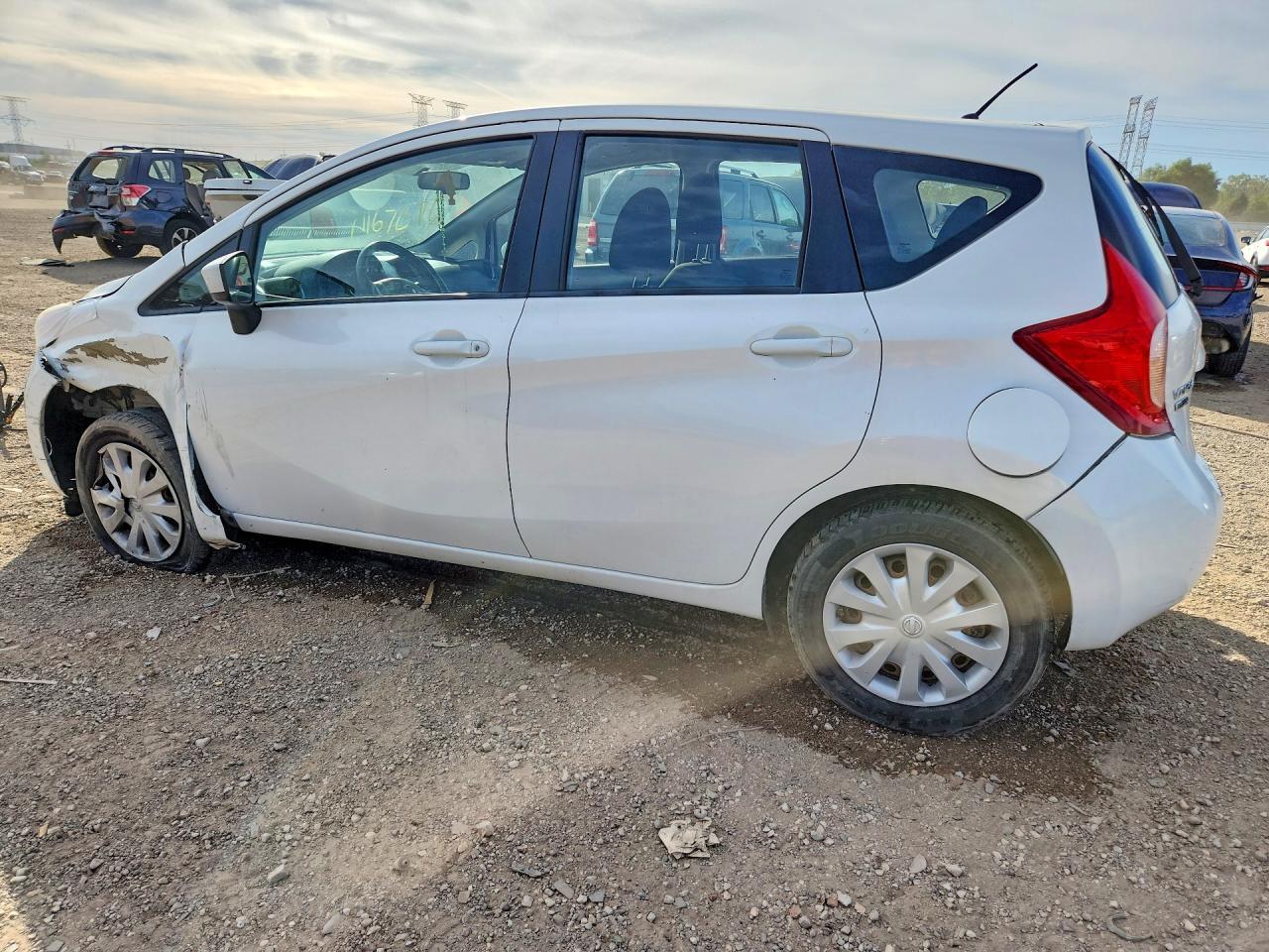 2015 Nissan Versa Note S Plus - Фото 2
