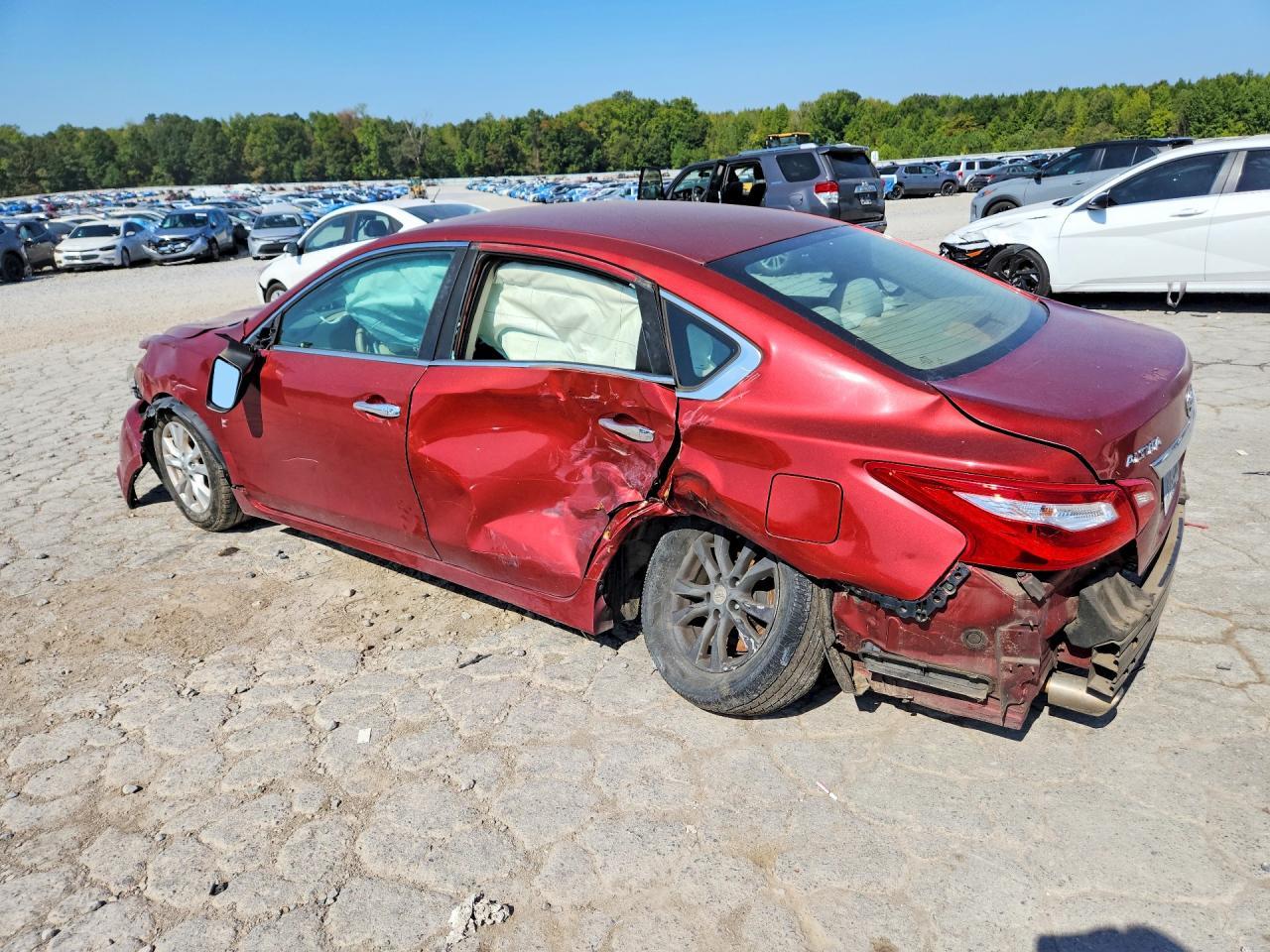 2016 Nissan Altima 2.5 S - Image 2