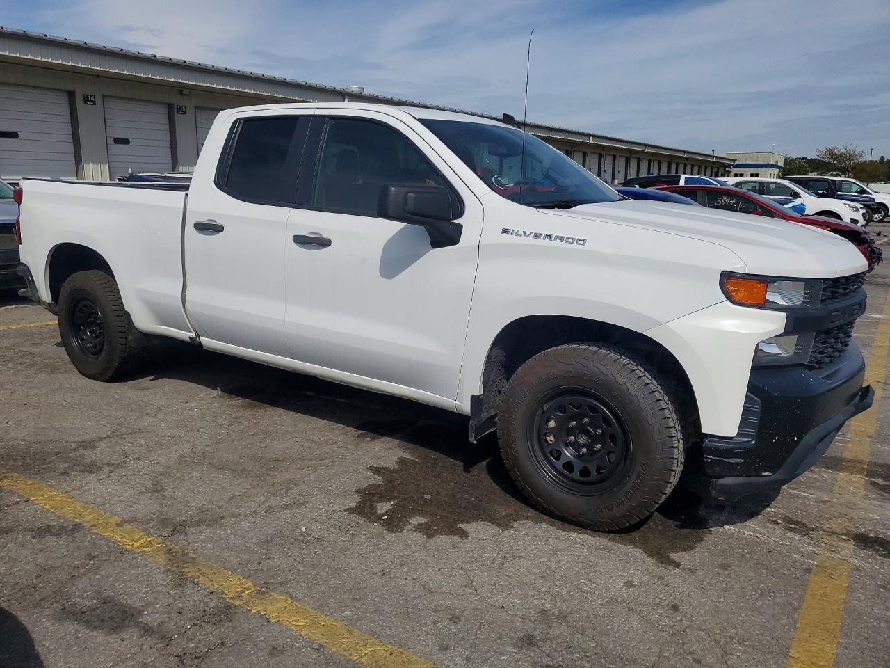 2019 Chevrolet Silverado C1500 - Фото 4