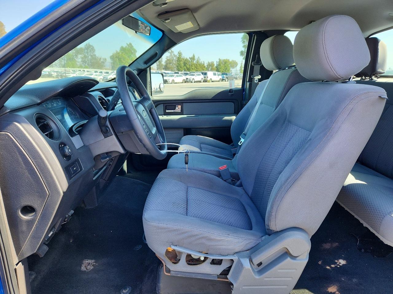 2013 Ford F150 Super Cab - Фото 7