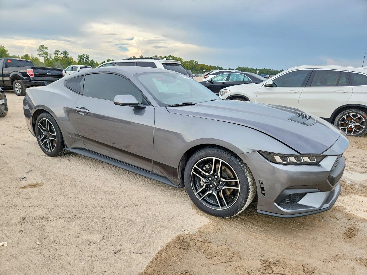 2025 Ford Mustang - Фото 4