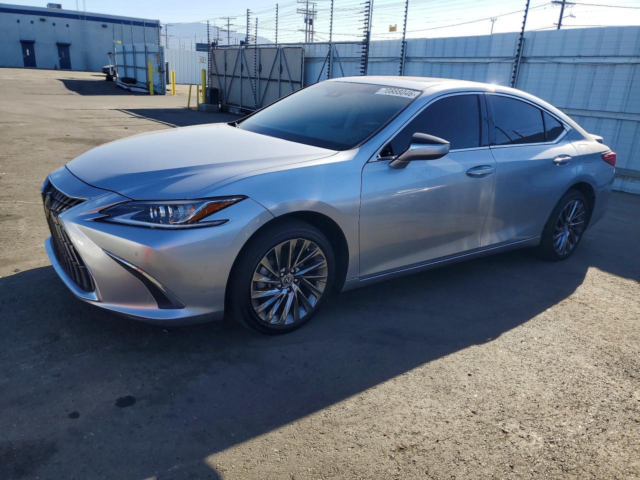 2024 Lexus Es 300H Base