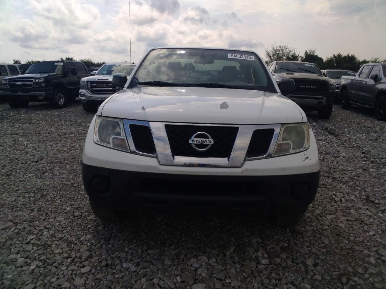 2018 Nissan Frontier S - Фото 5